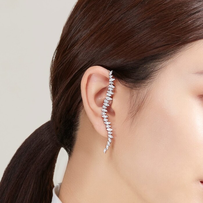 Aerial Twisted Dewdrop Ear Cuff Right