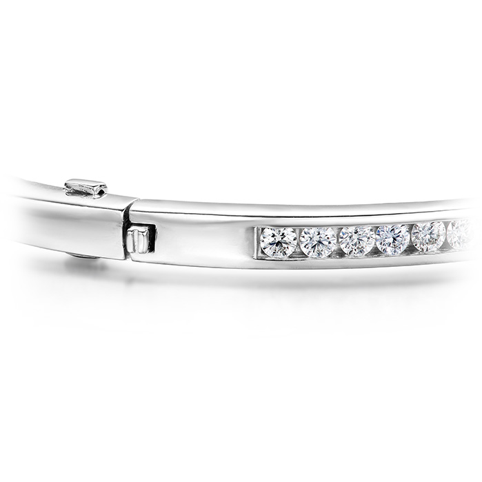HOF Classic Channel Set Bangle - 210