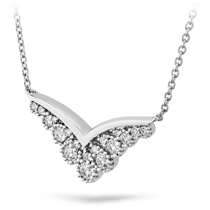 Behati Silhouette Power Pendant