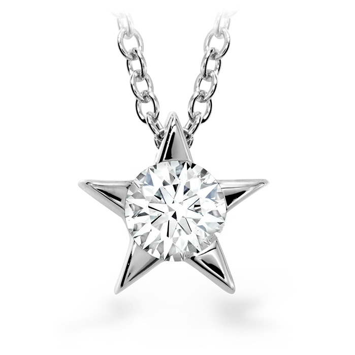 Illa Pendant Necklace