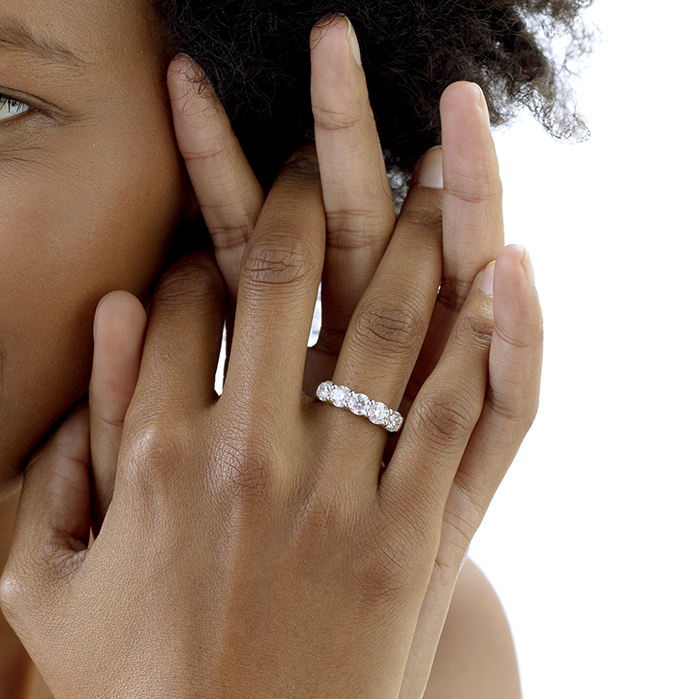 Signature 5 Stone Band