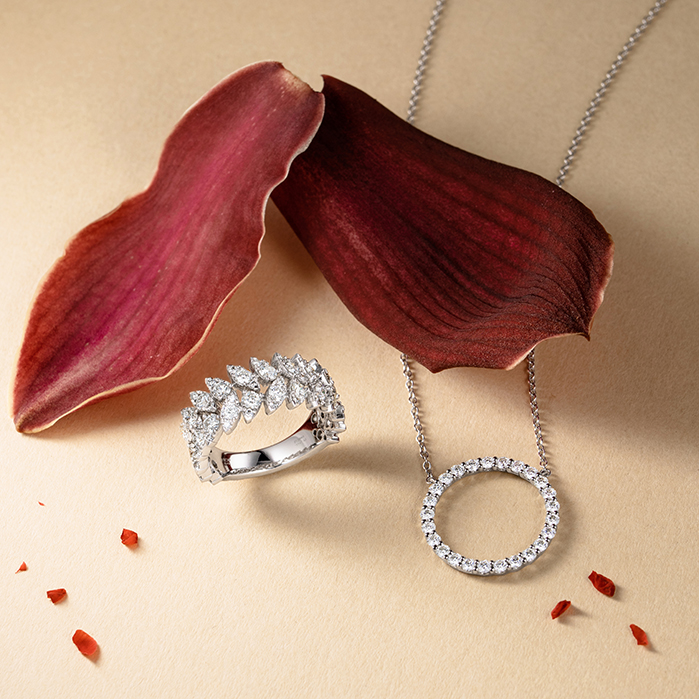 Signature Circle Pendant - Large