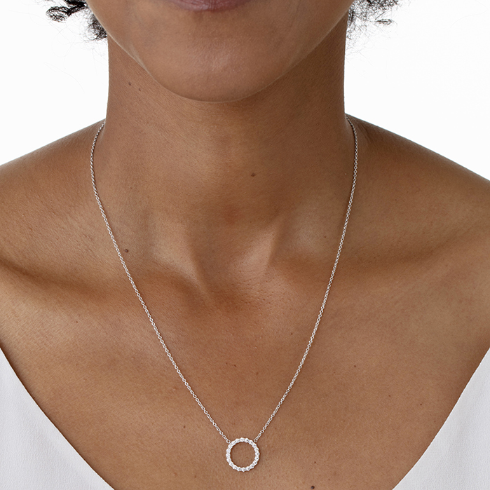Signature Circle Pendant - Medium
