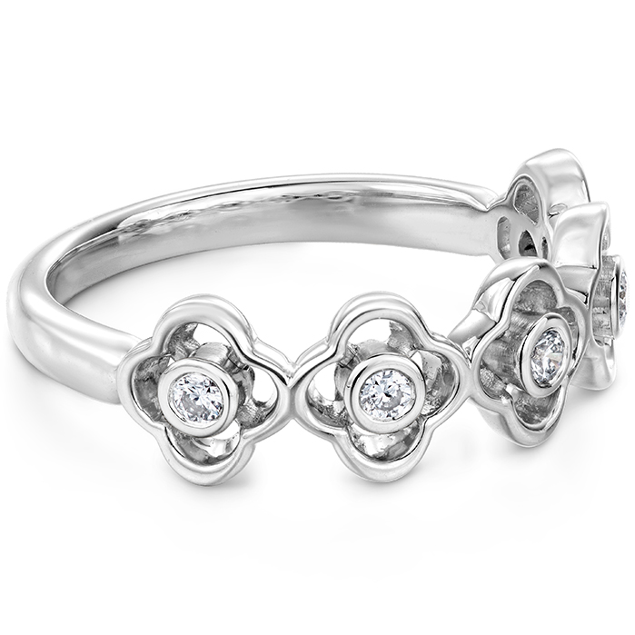 Signature Petal Bezel Band