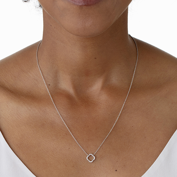 Signature Petal Pendant Small