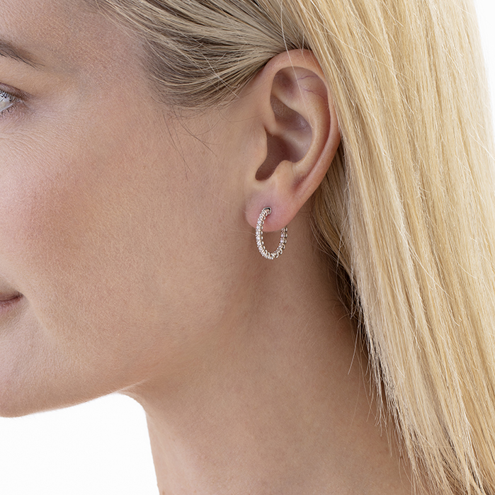 Signature Oval Hoop - Small