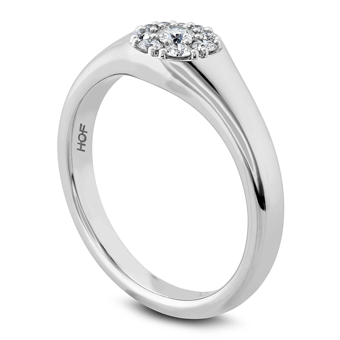 Tessa Circle Signet Ring