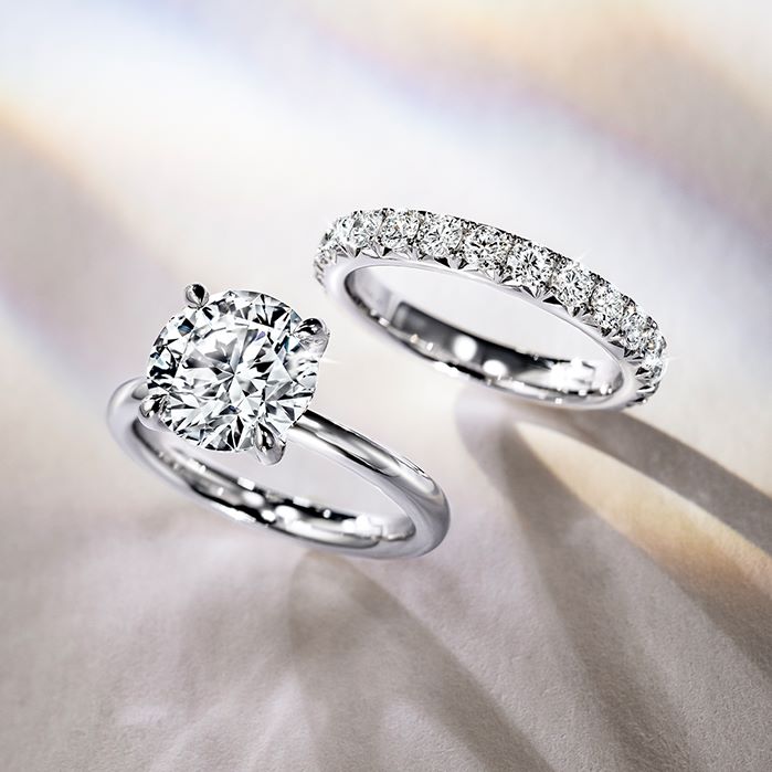 Vela Solitaire Ring