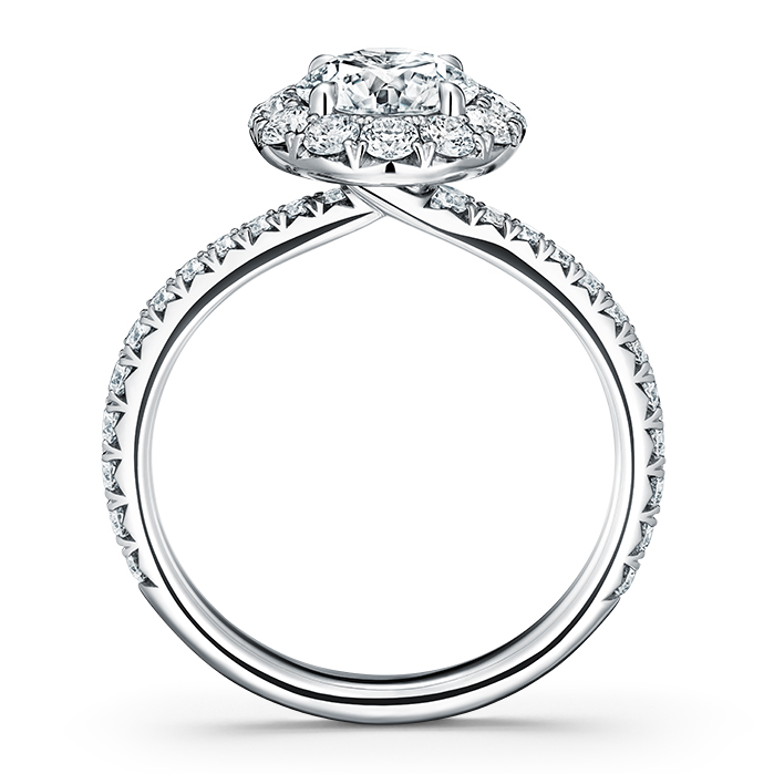 Vela Halo Ring with Diamond Band