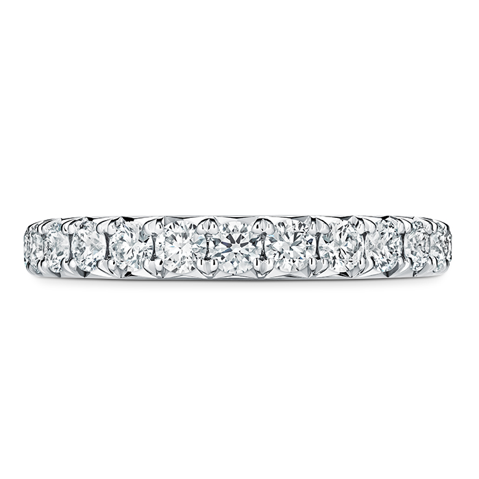 Vela French Cut Pavé Band