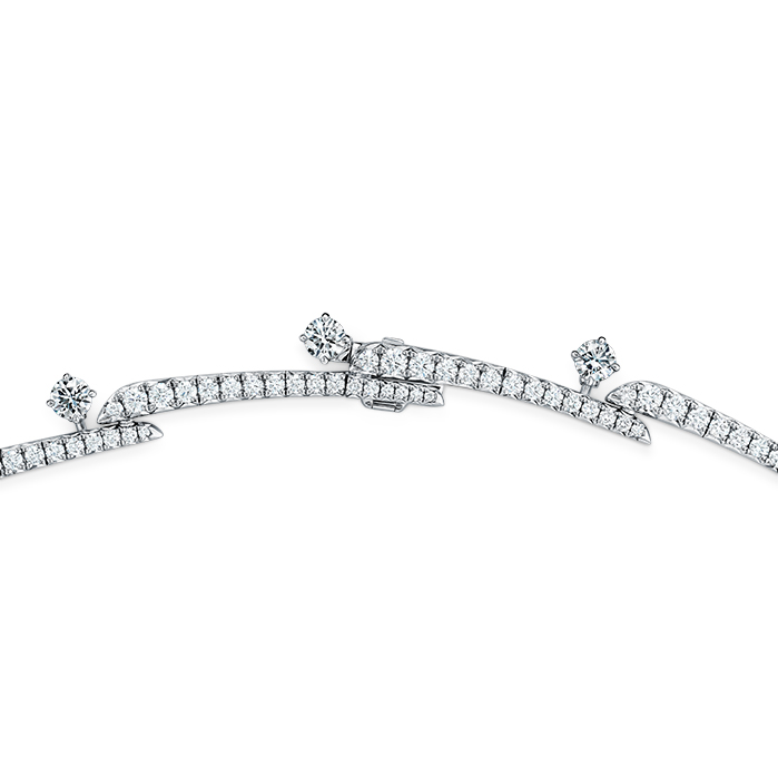Vela Crossover Pavé Necklace