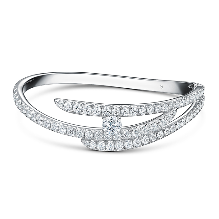 Vela Triple Row Pavé Bangle